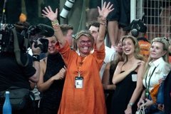 McLaren - "Érzelmileg teljesen kimerültem" - Norris szülei is megszólaltak a világbajnoki cím után