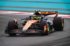 McLaren - 16 ezred döntött csupán az első hármas között, Norris vitte az FP1-et Abu-Dzabiban