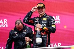 Red Bull Racing - Ennyit keresett Verstappen eddig a Forma–1-ben: elképesztő összeg gyűlt össze