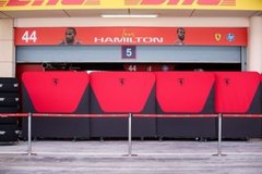 Ferrari - Kitört a botrány: pénzért rejtik el az új autókat az F1-teszten?