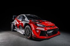 Megújult külsővel robbant be a Toyota idei WRC-autója