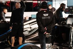 Cadillac - A Cadillac főnöke tiszta vizet öntött a pohárba: most a hibák keresése a cél