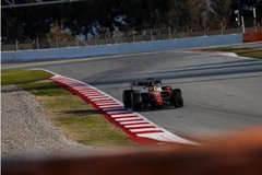 Mutatjuk, hány kilométert tettek meg eddig az egyes csapatok és a gyártók