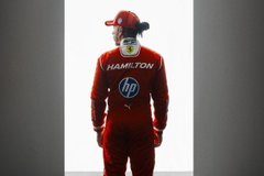 Ferrari - Megvan, ki segíti majd Hamiltont a barcelonai tesztek során