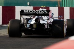 Aston Martin - Enyhíti a pletykákat a Honda, itt az első kép a 2026-os erőforrásról