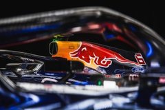 Red Bull Racing - Új motor, régi kritika: A Red Bull nekiment az FIA-nak a szabályok miatt