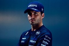 Williams - Így reagált Sainz, miután megtudta, hogy nem kell Barcelonába utaznia
