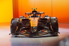 McLaren - Megmutatta valódi színeit a bajnokcsapat: íme a McLaren MCL40 (videó)