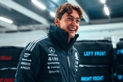 Mercedes - Russell lehűtötte a kedélyeket: „Nem egy katasztrófa” az új Mercedes, de korai az öröm