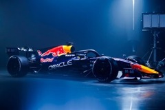 Mercedes - A Red Bull ismeri a Mercedes-trükköt, de a Ford-motor egyelőre nem bírja a terhelést
