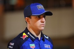 Red Bull Racing - Hadjar a tavalyi rémálom után a győzelmet célozza meg Melbourne-ben