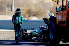 Aston Martin - Cowell és a Honda válságstábot alapított az AMR26 megmentésére