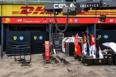Ferrari - Légi káosz és kényszerű kerülők, így jutott el a Ferrari Ausztráliába