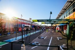 Lebontanak egy ikonikus épületet az Albert Parkban, minden idők legdrágább F1-es épülete kerül a helyére