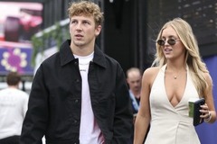 Százmilliós ékszerrel hangolt az Ausztrál Nagydíjra Liam Lawson barátnője