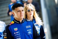 Red Bull Racing - Hadjar tapadási problémákra panaszkodott a pénteki nap után