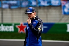 Mercedes - Újra fellángolhatnak a Mercedes-Verstappen tárgyalások: egy szakértő szerint borítékolható a váltás