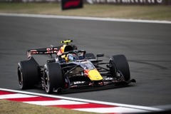 Red Bull Racing - Hadjart sokkolta a Kínai Nagydíjon elkövetett hibája