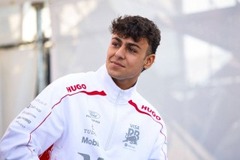 Racing Bulls - Kikapcsolt aggyal ejtette ki Verstappent a Racing Bulls ifjú tehetsége