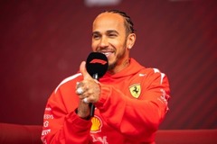 Ferrari - Hamilton: „Bevetésre kész az új hátsó szárny”