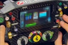 Ferrari - Leesett a rajongók álla, amikor meglátták a Ferrari új „fejlesztését” (videó)