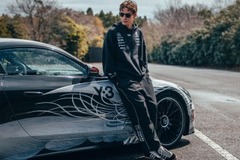 Mercedes - Russell Tokióban idézte meg a Halálos iramban legendás jelenetét (videó)