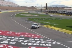 Látványos megcsúszást mentett meg a safety truck Las Vegasban (videó)