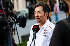 Komatsu: Kinevettem volna, ha valaki odajön hozzám, és egy Red Bullt verő Haas-ról kezd el beszélni