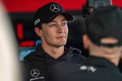 Mercedes - Brundle szerint Russell pont akkor omlott össze Japánban, amikor észnél kellett volna lennie