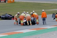 Kisebb csoda, hogy nem történt tragédia a Formula-4 valenciai futamán (videó)