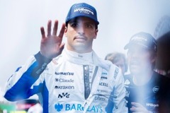 Red Bull Racing - Carlos Sainz mentheti meg a Red Bullt, ha Max Verstappen a távozás mellett dönt