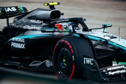 Mercedes - Alonso finoman megjegyezte, Antonelli egy domináns Mercedesben ül