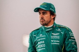 Bejött az élet - Alonso egy rendkívül ritka Porschéval jelent meg Monacóban