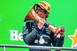 Mercedes - Hamilton példájával intik türelemre a világbajnoki cím felé száguldó Antonellit