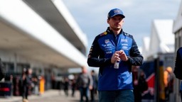 Red Bull Racing - Button nem hisz Verstappen szünetében: „Vagy versenyez, vagy kiszáll”