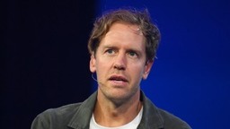 Aston Martin - Göteborgban díjazták Vettel környezetvédelmi munkáját