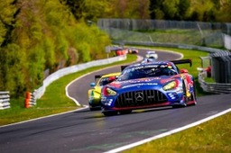 Mercedes - Verstappen villant egyet a Nürburgringen, de utólag lehet, hogy nagy hibának bizonyul