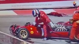 Ferrari - Falhoz csapta a méregdrága klasszikus Ferrarit Jean Alesi Monacóban (videó)