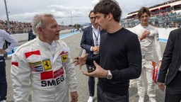 Jacques Villeneuve 55 évesen újra visszatér a versenypályákra!