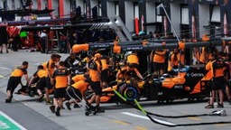 McLaren - Ismét reagált a McLaren a csapatfőnöki cseréről szóló pletykákra