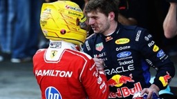 Red Bull Racing - Verstappen elárulta, mit mondott Hamiltonnak a Ferrari-győzelem után