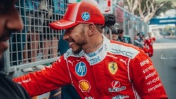 Ferrari - Hamilton könyörgött a Ferrarinak, most azonban már kezdi látni az eredményt