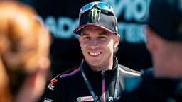 MotoGP: Hatalmasat bukott és kulcscsonttörést szenvedett az Aprilia versenyzője (videó)