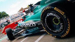 Aston Martin - A Magyar Nagydíjon dőlhet el Fernando Alonso jövője - óriási csomag jön