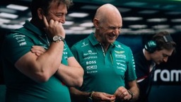 Aston Martin - Megszólalt Adrian Newey, kiderült, elégedettek-e az FP1-en látottakkal