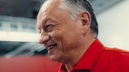 Ferrari - Vasseur Hamilton lehetséges büntetéséről: „Manapság egyébként sem tudni, hol kötünk ki az első kör végén”