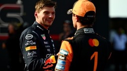 McLaren - Verstappen váratlan beszólással nevettette meg Norrist a sajtótájékoztatón
