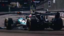 Mercedes - Megbukott Antonelli taktikája Russell ellen? Mostantól rajta lehet a nagy nyomás