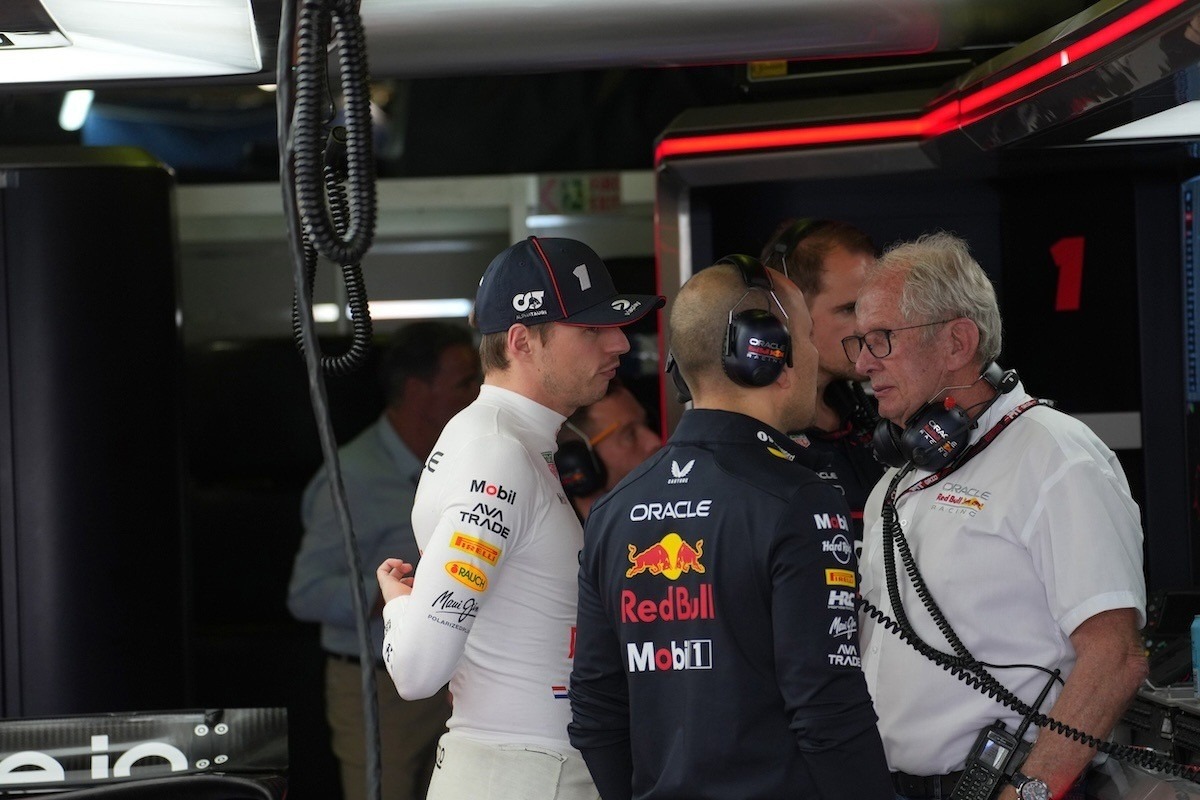 és - Marko: Még ha gyorsabb is a McLaren, nekünk itt van Verstappen