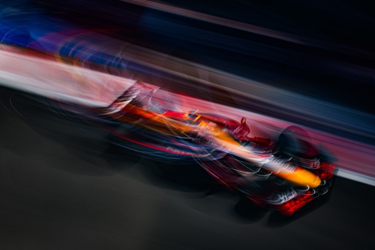  és  - A „gumisuttogó” Max Verstappen elképesztő etapja Mexikóban